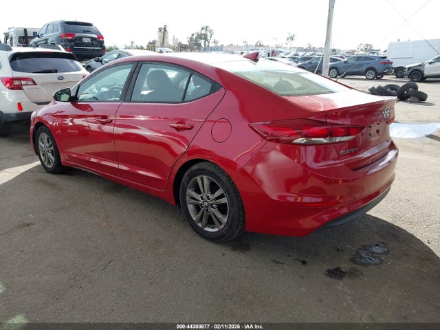 5NPD84LF0HH032592 Hyundai ELANTRA SE