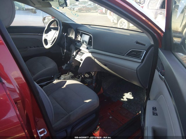 5NPD84LF0HH032592 Hyundai ELANTRA SE