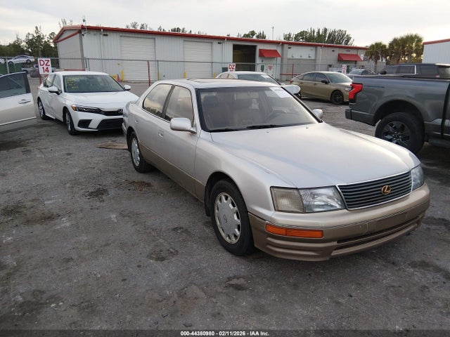 1995 LEXUS LS JT8UF22E2S0016383