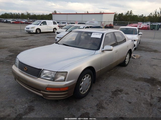 1995 LEXUS LS JT8UF22E2S0016383 Photo 1