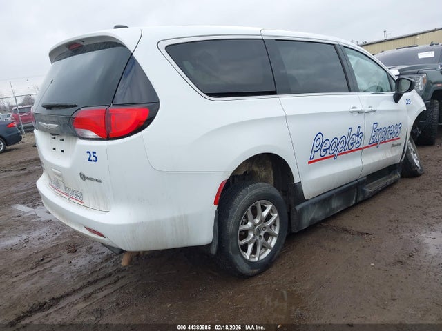 Продаж на аукціоні авто 2024 Chrysler Voyager Lx, vin: 2C4RC1CG6RR157936, номер лоту: 44380985