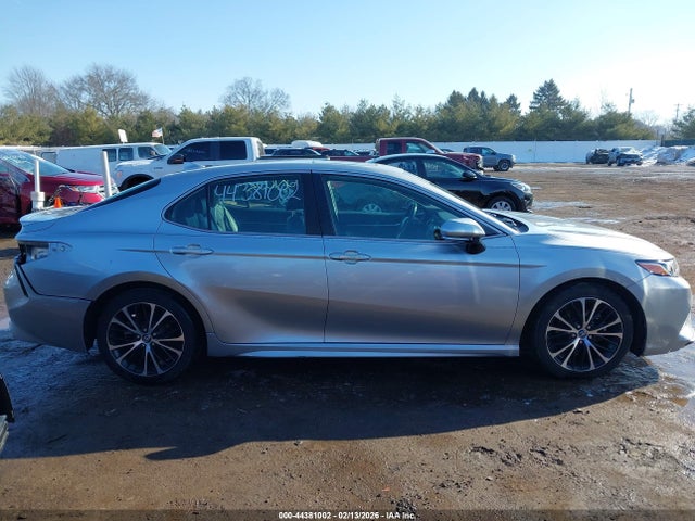 44381002 :رقم المزاد ، 4T1B11HK7KU685171 vin ، 2019 Toyota Camry Se مزاد بيع