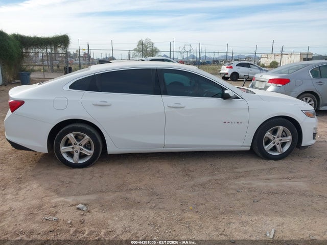 1G1ZC5ST2LF136448 Chevrolet Malibu Fwd 1fl