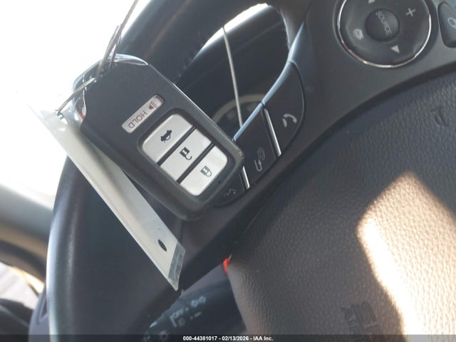 1HGCR2F82FA276180 Honda Accord Ex-l