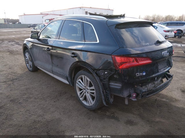 2018 AUDI Q5 WA1BNAFY6J2003322 Photo 2