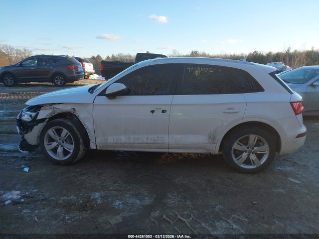 Aukcja sprzedaży 2018 Audi Q5 2.0t Premium/2.0t Tech Premium, vin: WA1ANAFY7J2117714, numer aukcji: 44381052