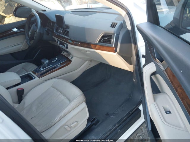 Aukcja sprzedaży 2018 Audi Q5 2.0t Premium/2.0t Tech Premium, vin: WA1ANAFY7J2117714, numer aukcji: 44381052
