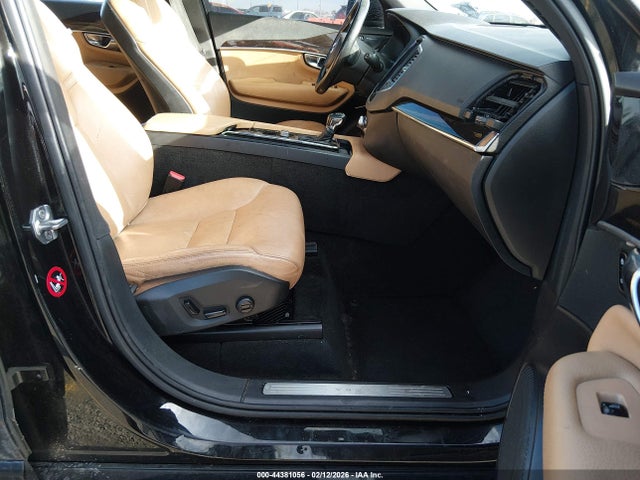 YV4A22PK7K1416834 Volvo Xc90 T6 Momentum