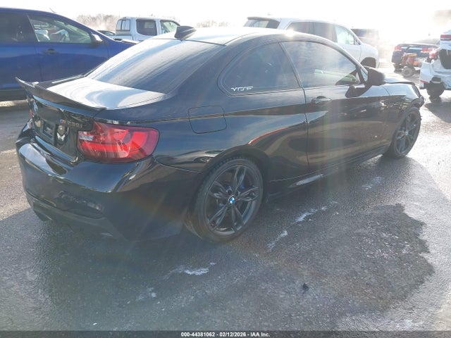 2016 BMW M235I WBA1J9C5XGV371559 Photo 3