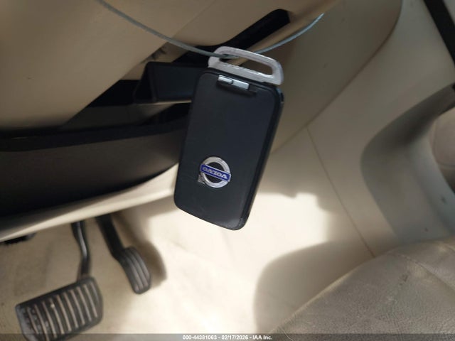 2015 VOLVO XC60 YV440MDK0F2709087 Photo 10