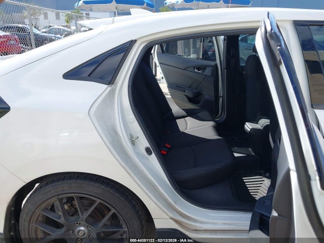 SHHFK7G49JU204528 Honda Civic Sport