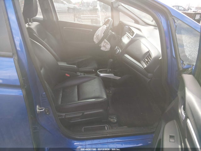 Продажа на аукционе авто 2017 Honda Fit Ex-l, vin: 3HGGK5H83HM705580, номер лота: 44381166