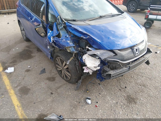 Продажа на аукционе авто 2017 Honda Fit Ex-l, vin: 3HGGK5H83HM705580, номер лота: 44381166