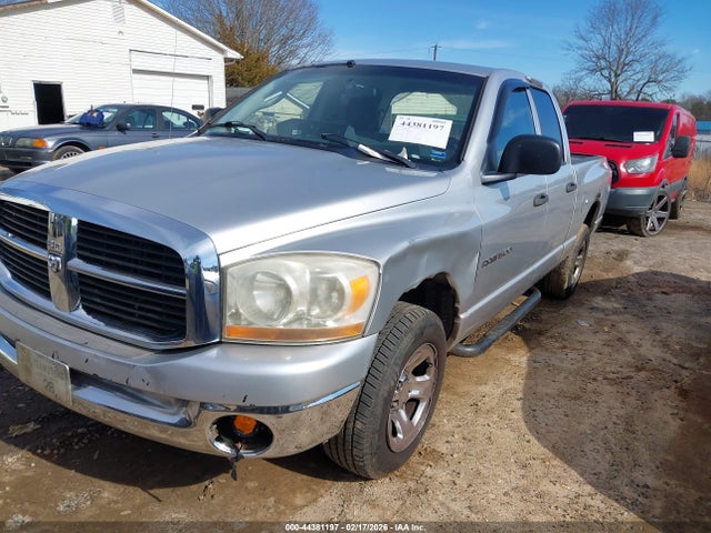 2006 Dodge Ram 1500 Slt მანქანა იყიდება აუქციონზე, vin: 1D7HA18N66S680981, აუქციონის ნომერი: 44381197