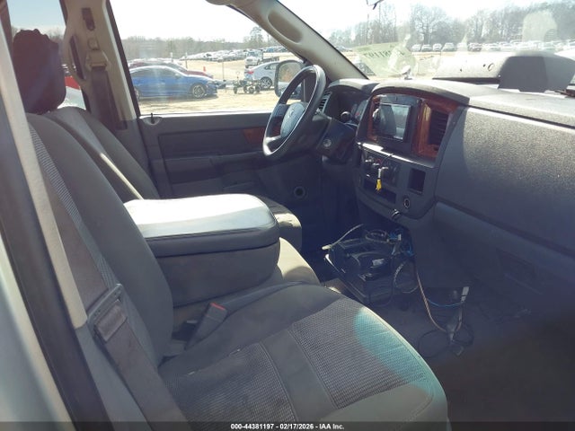 2006 Dodge Ram 1500 Slt მანქანა იყიდება აუქციონზე, vin: 1D7HA18N66S680981, აუქციონის ნომერი: 44381197