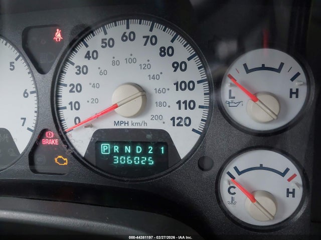 2006 Dodge Ram 1500 Slt მანქანა იყიდება აუქციონზე, vin: 1D7HA18N66S680981, აუქციონის ნომერი: 44381197