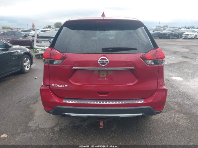 Nissan ROGUE S 2017 JN8AT2MT6HW134245 Image 16