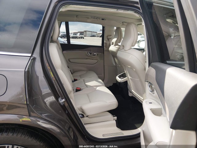 2024 Volvo Xc90 B6 Plus Bright Theme 7-seater მანქანა იყიდება აუქციონზე, vin: YV4062PEXR1164226, აუქციონის ნომერი: 44381243