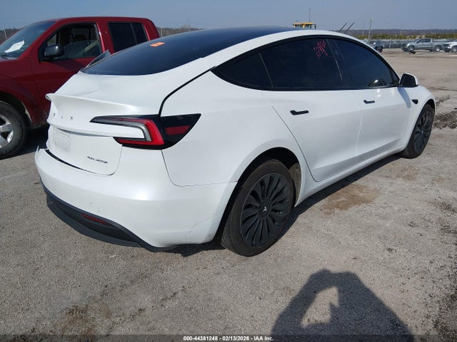 2025 TESLA MODEL 3 5YJ3E1EB3SF888438 Photo 3