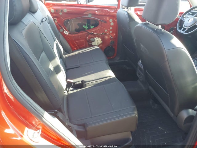44381270 :رقم المزاد ، 3VV2B7AX5JM184813 vin ، 2018 Volkswagen Tiguan 2.0t Se/2.0t Sel مزاد بيع