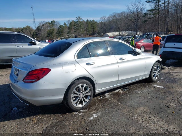 44381272 :رقم المزاد ، 55SWF4KB2FU005434 vin ، 2015 Mercedes-benz C-class C 300 مزاد بيع