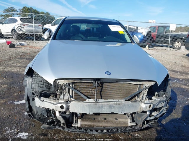 44381272 :رقم المزاد ، 55SWF4KB2FU005434 vin ، 2015 Mercedes-benz C-class C 300 مزاد بيع