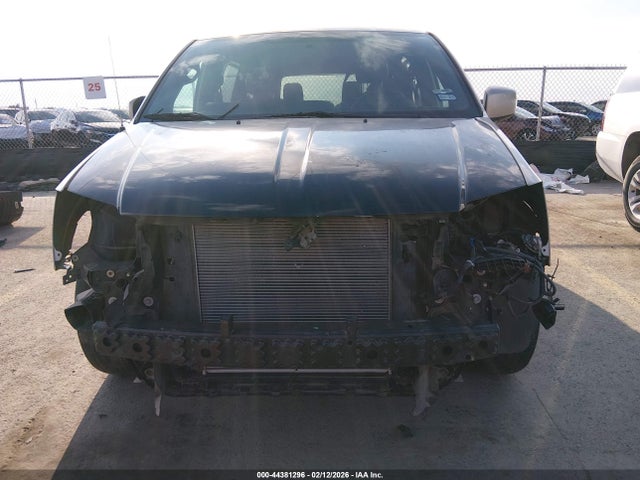 2C4RDGEG5ER151097 Dodge Grand Caravan R/t