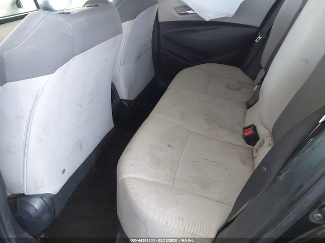 5YFEPMAE3MP237967 Toyota COROLLA LE