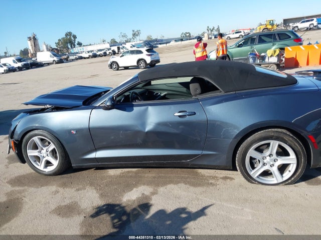 1G1FB3DS5P0128738 Chevrolet Camaro Rwd 1lt