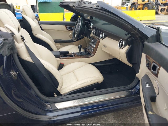 2015 MERCEDES-BENZ SLK 250 WDDPK4HA9FF100610 Photo 4