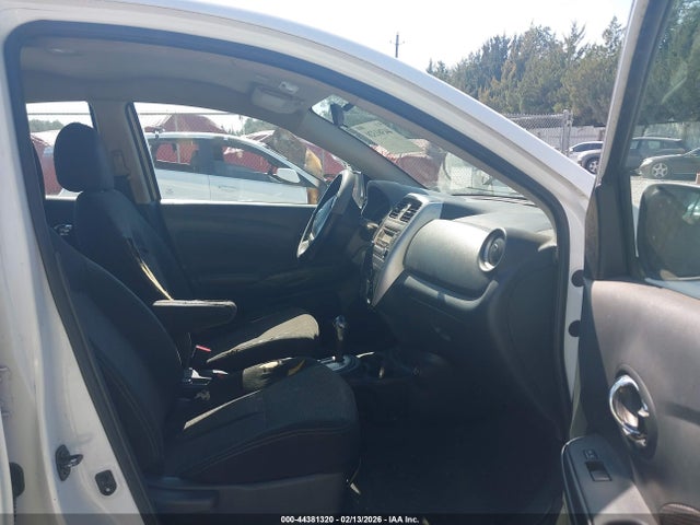 3N1CN7AP9HK439871 Nissan Versa 1.6 Sv