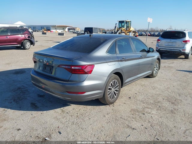 44381338 :رقم المزاد ، 3VWC57BU9MM027768 vin ، 2021 Volkswagen Jetta 1.4t R-line/1.4t S/1.4t Se مزاد بيع