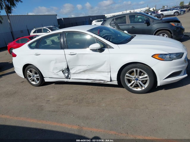 3FA6P0H79JR212720 Ford FUSION SE