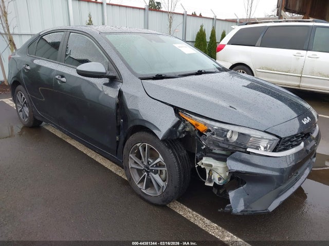 3KPF24AD9NE446627 KIA Forte Lxs