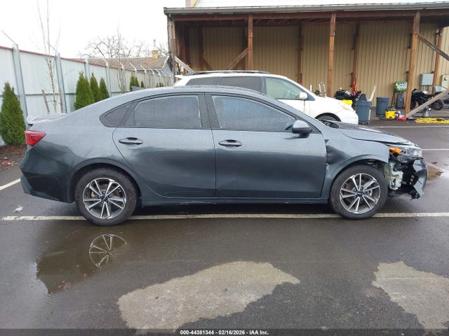 3KPF24AD9NE446627 KIA Forte Lxs