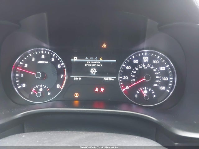 3KPF24AD9NE446627 KIA Forte Lxs