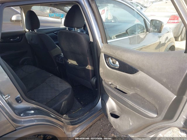 JN1BJ1CP2JW152917 Nissan Rogue Sport Sv
