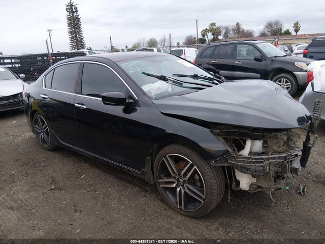 1HGCR2F17HA296575 Honda Accord Sport Se