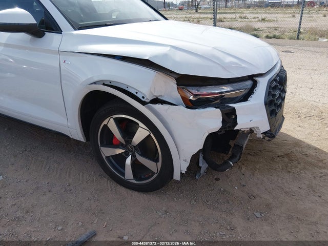 WA1EAAFY3R2147155 Audi Q5 Premium Plus 45 Tfsi S Line Quattro