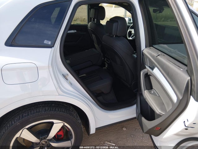 WA1EAAFY3R2147155 Audi Q5 Premium Plus 45 Tfsi S Line Quattro