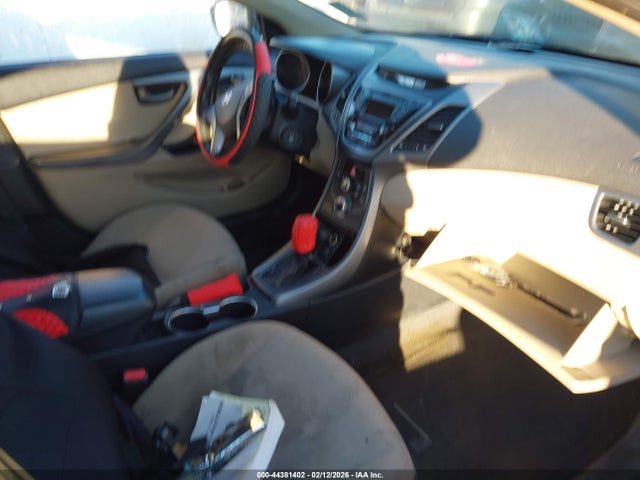 Aukcja sprzedaży 2016 Hyundai Elantra Se, vin: 5NPDH4AE8GH743790, numer aukcji: 44381402