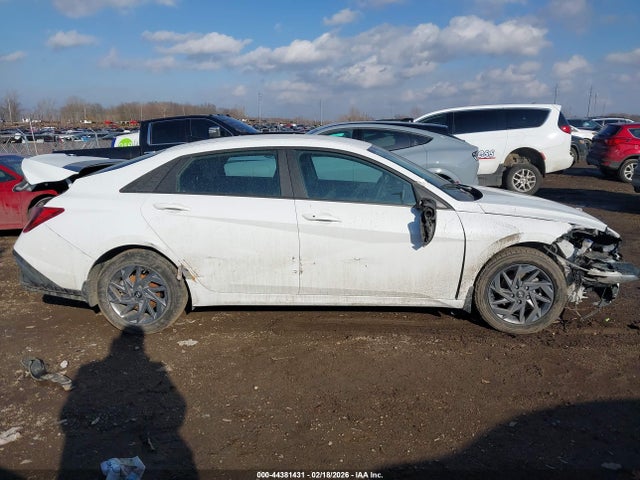 Продаж на аукціоні авто 2024 Hyundai Elantra Sel, vin: KMHLM4DG9RU712718, номер лоту: 44381431