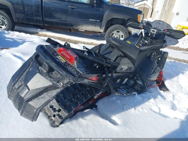 Polaris 650 Indy Vr1 2025 SN1TKL6R4SC642251 Image 4
