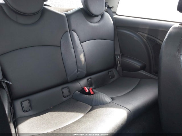 2007 MINI COOPER WMWMF33597TT57370 Photo 7