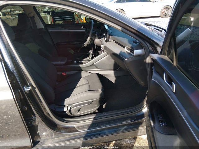 5XXG14J28PG174586 KIA K5 LXS