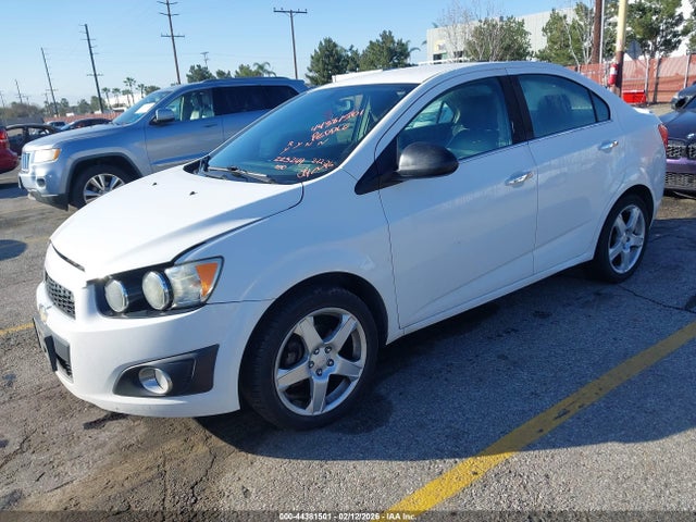 1G1JE5SB0G4141583 Chevrolet Sonic Ltz Auto