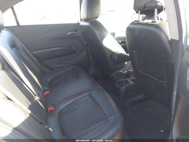 1G1JE5SB0G4141583 Chevrolet Sonic Ltz Auto