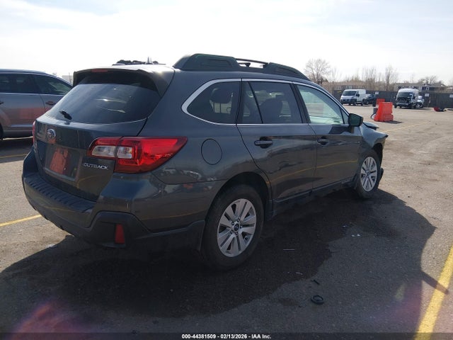Auction sale of the 2019 Subaru Outback 2.5i Premium, vin: 4S4BSAFC1K3371823, lot number: 44381509