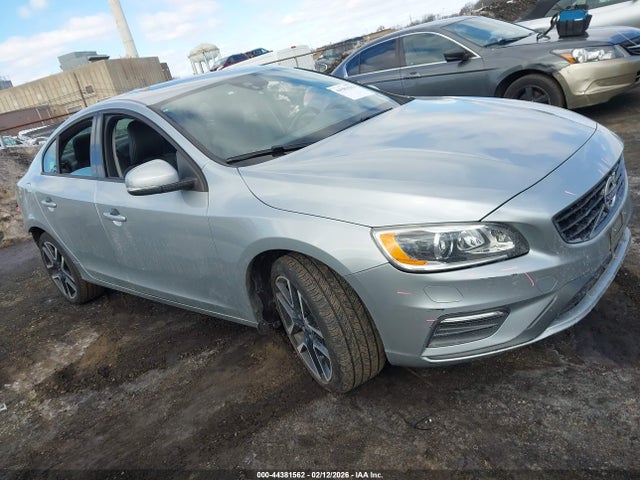 Aukcja sprzedaży 2018 Volvo S60 T5 Dynamic, vin: YV140MTL9J2456528, numer aukcji: 44381562