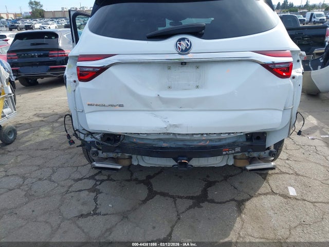 5GAERBKW5LJ242100 Buick Enclave Fwd Essence
